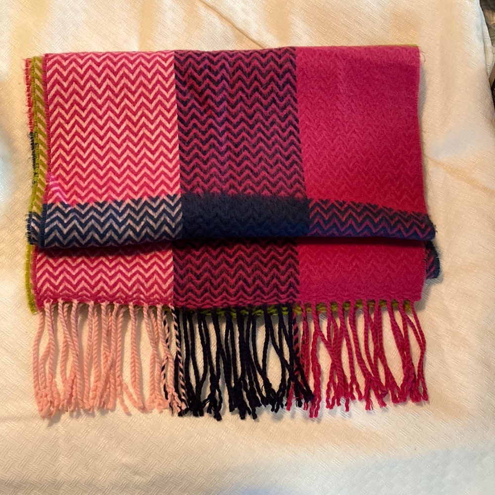 Softer Than Cashmere brand scarf. Worn once.